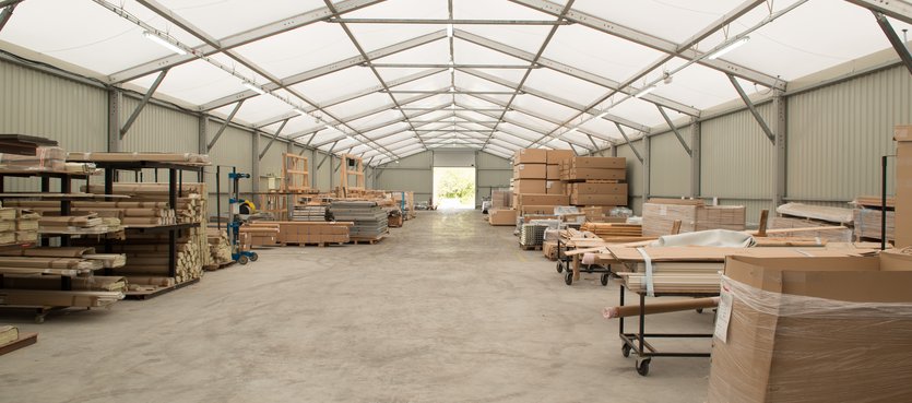Nave almacenamiento